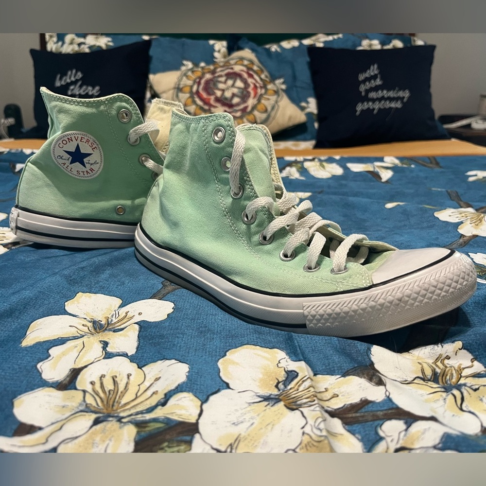 Converse Chuck Taylor All Star  Beach Glass Canvas Sneakers W10